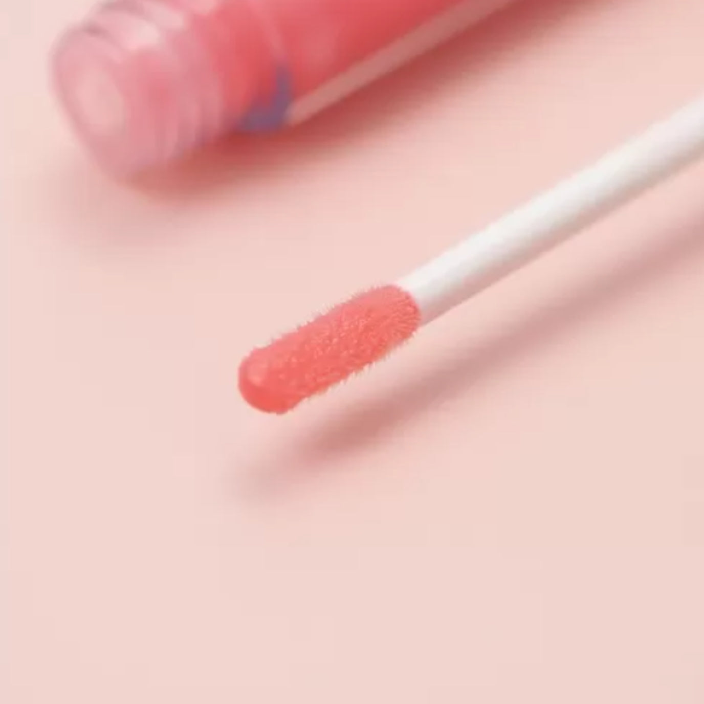 Lustre Lip Gloss - Soft Pink (05)-2