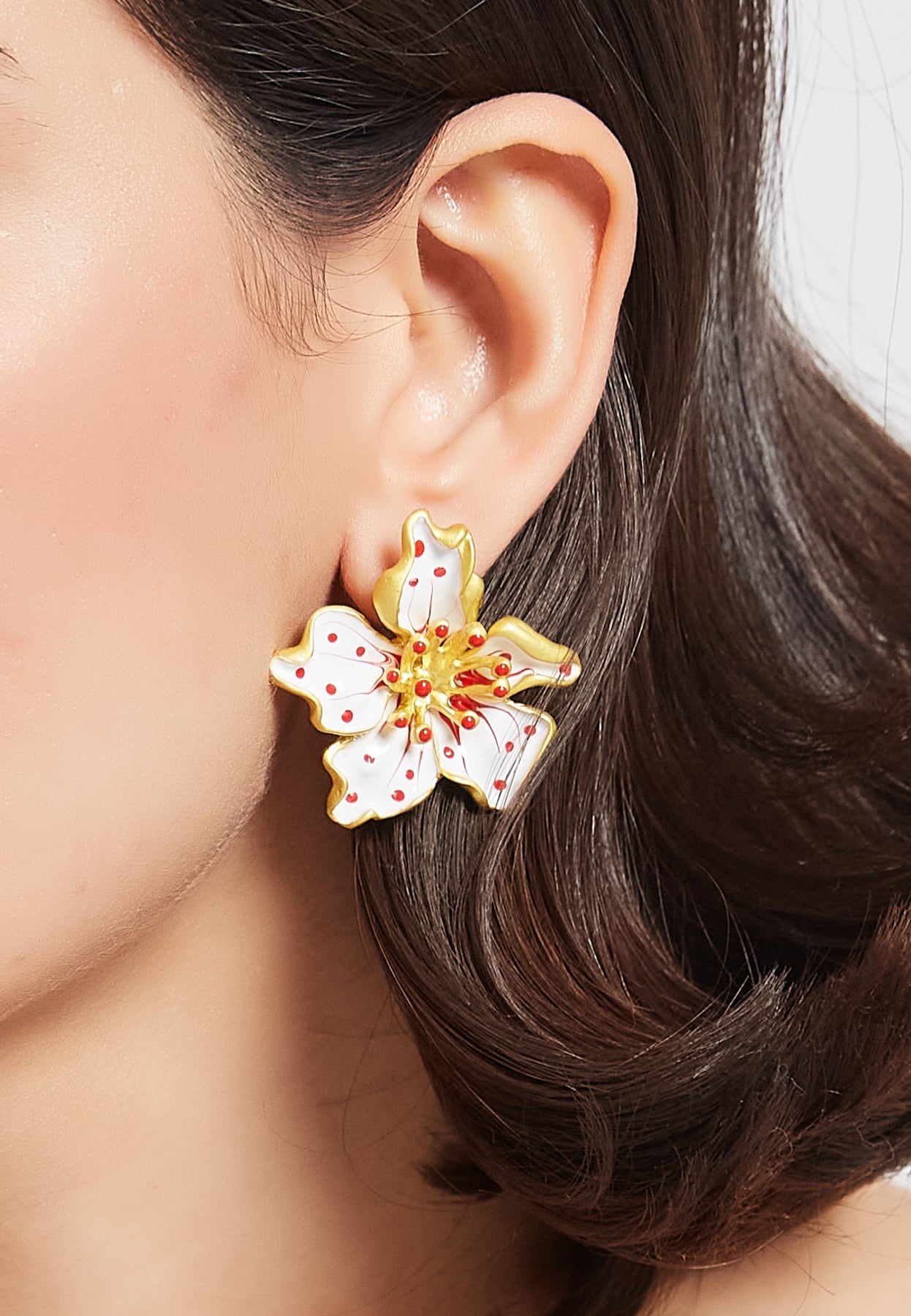 Hibiscus White Earrings by Bombay Sunset-1