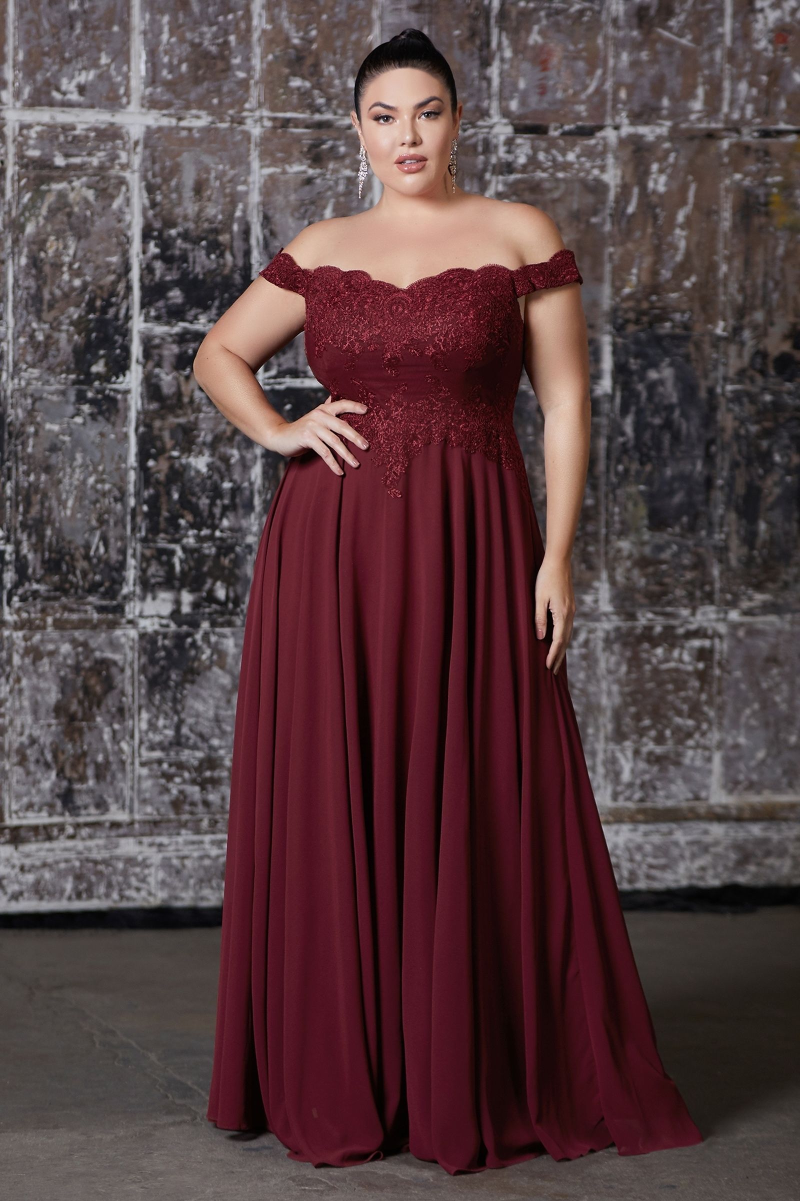 Off The Shoulder Lace Bodice Gown With Flowy Chiffon Bottom And Leg Slit In Lining.-5