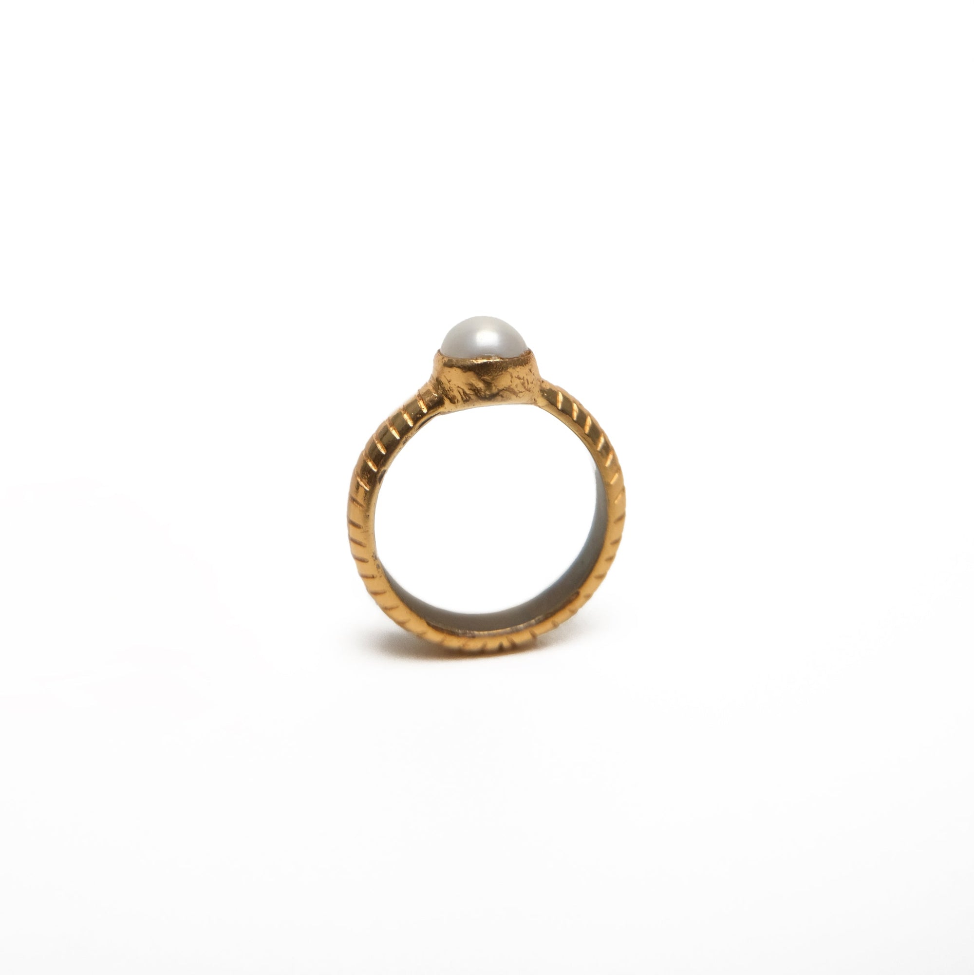 The PRECIOUS PEARL Midi Ring-0