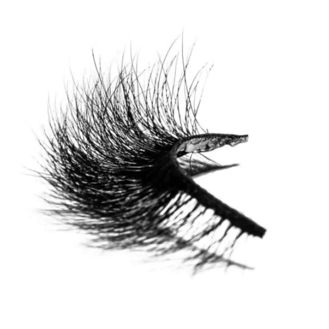 Unique Luxury Lashes-1