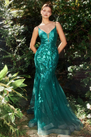 Fitted Mermaid Gown With Beaded Lace Applique-3