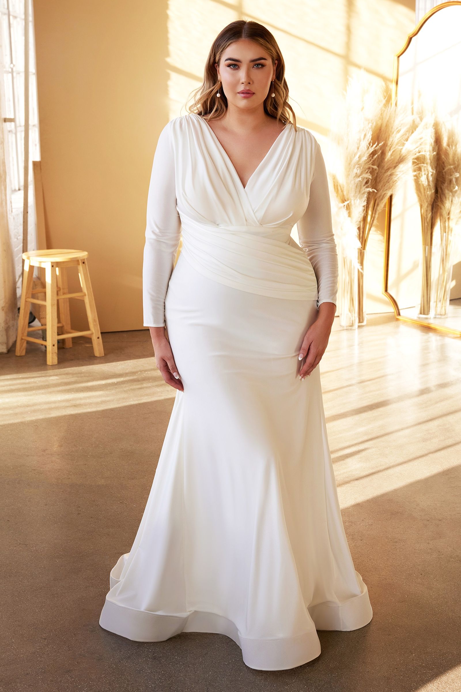 Plus Size Stretch Mermaid Wedding Gown-0