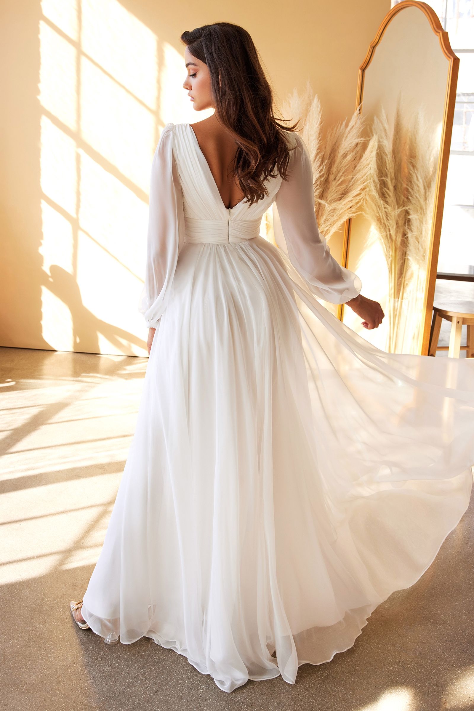 Chiffon Long Sleeve Bridal Gown-1