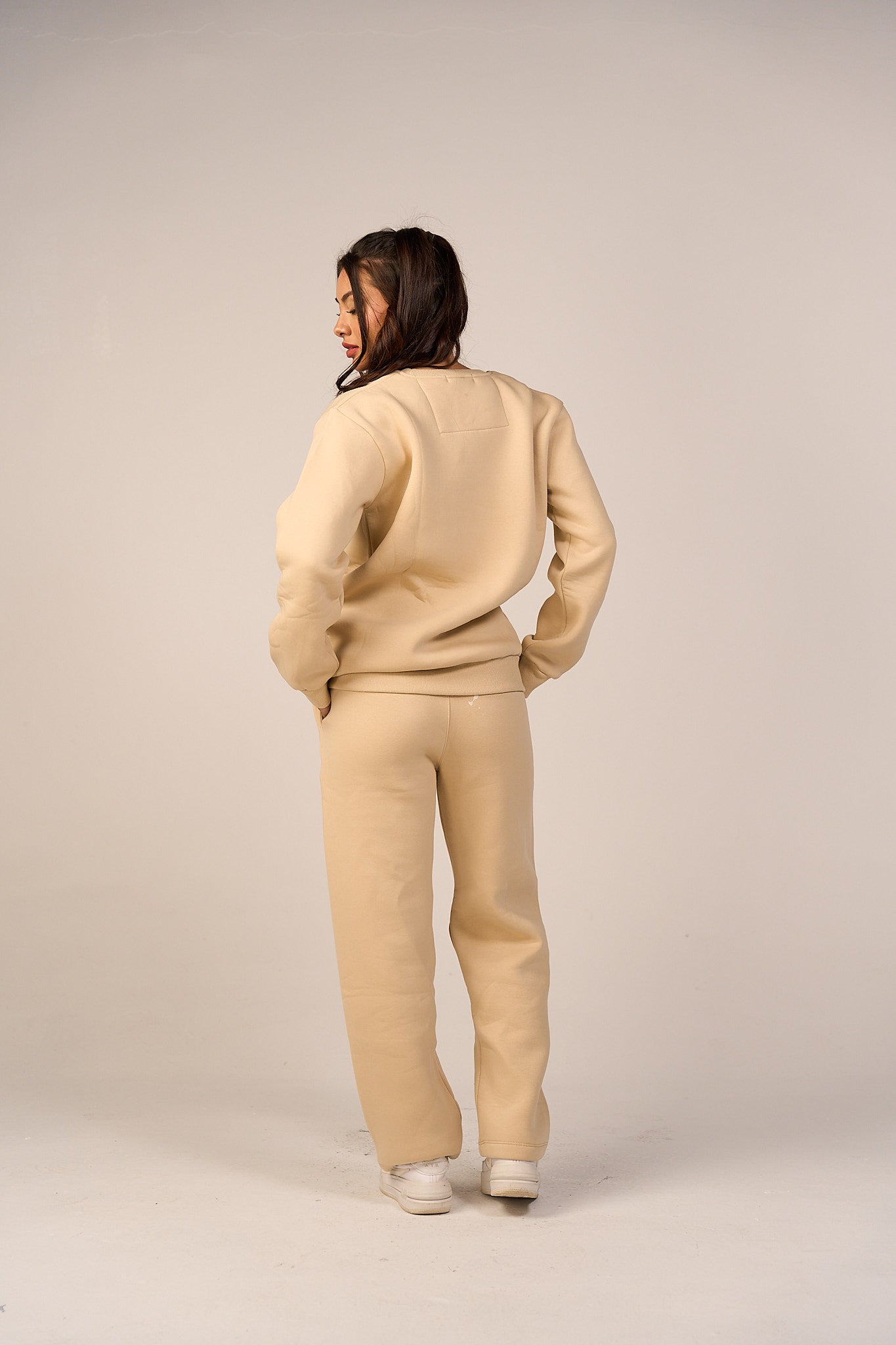 Crew Neck Pullover & Sweatpants - Set - Beige-2