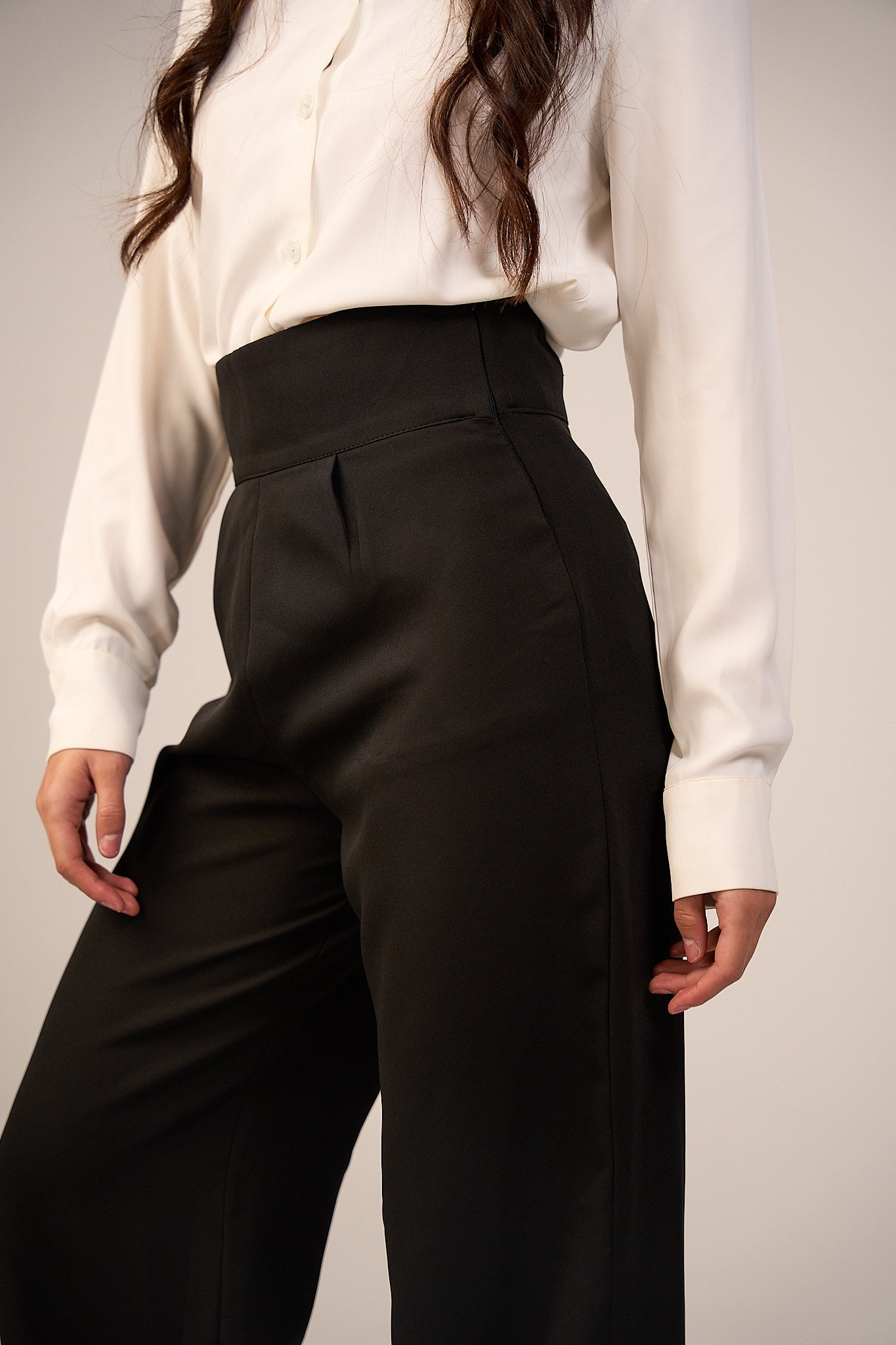 High Waist Classic Trouser - Black-2