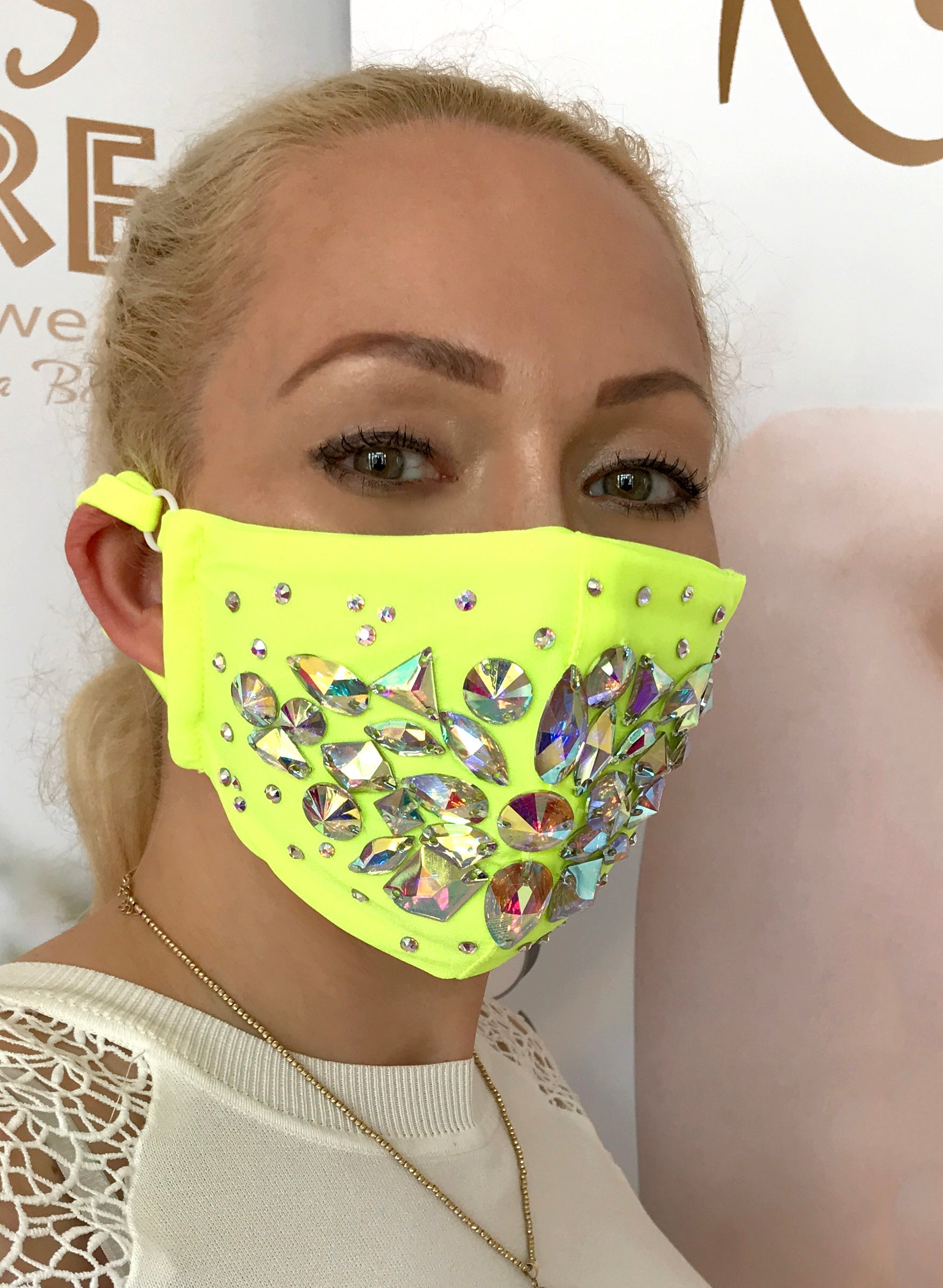 Shine Crystal Mask - Yellow-1